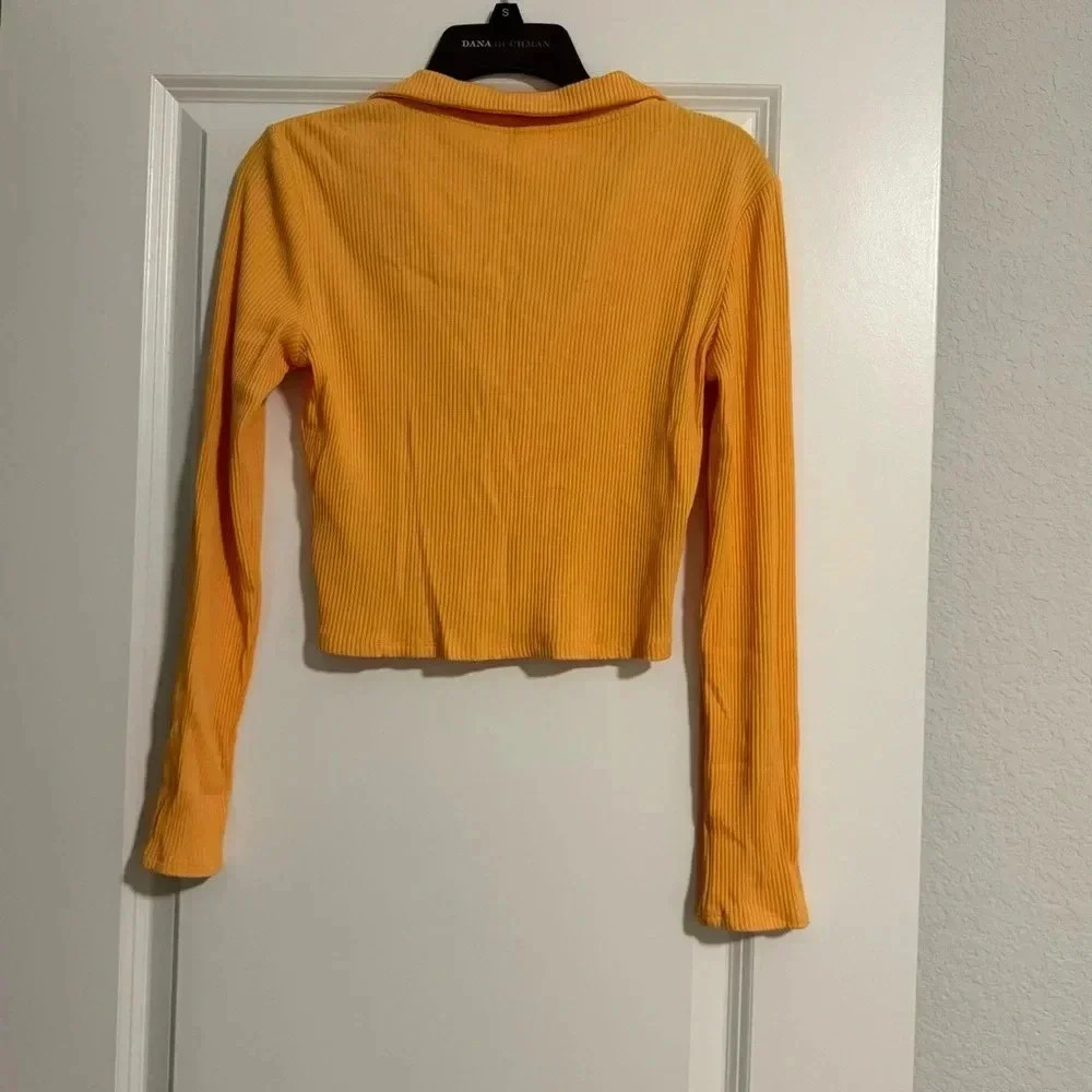H&M RIBBED LONG SLEEVE POLO SIZE SMALL - Picture 3 of 3